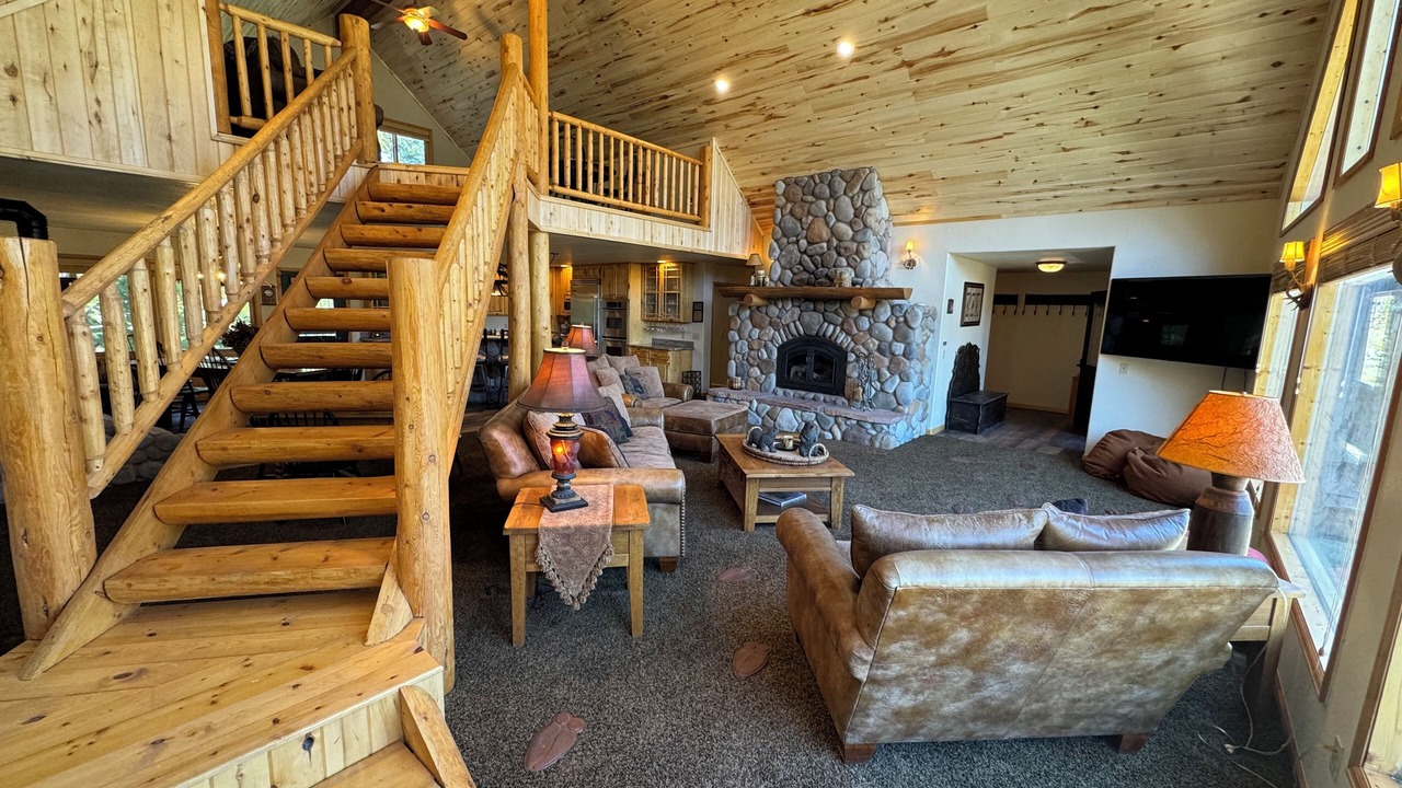 Photo of Livingroom in Grand Lake