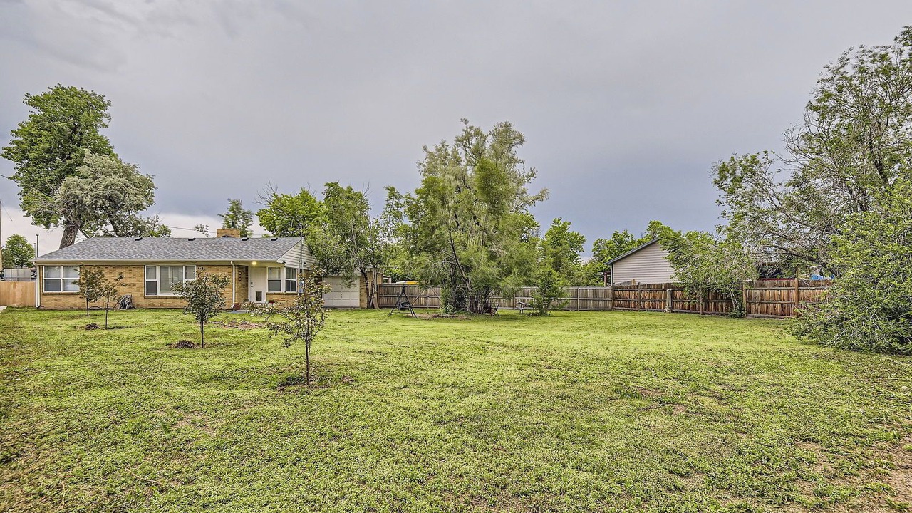Photo of Outdoor in Sable Altura Chambers