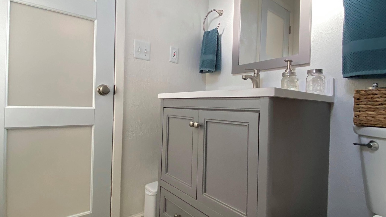 Photo of Bathroom in Hanna Farm Neighbors