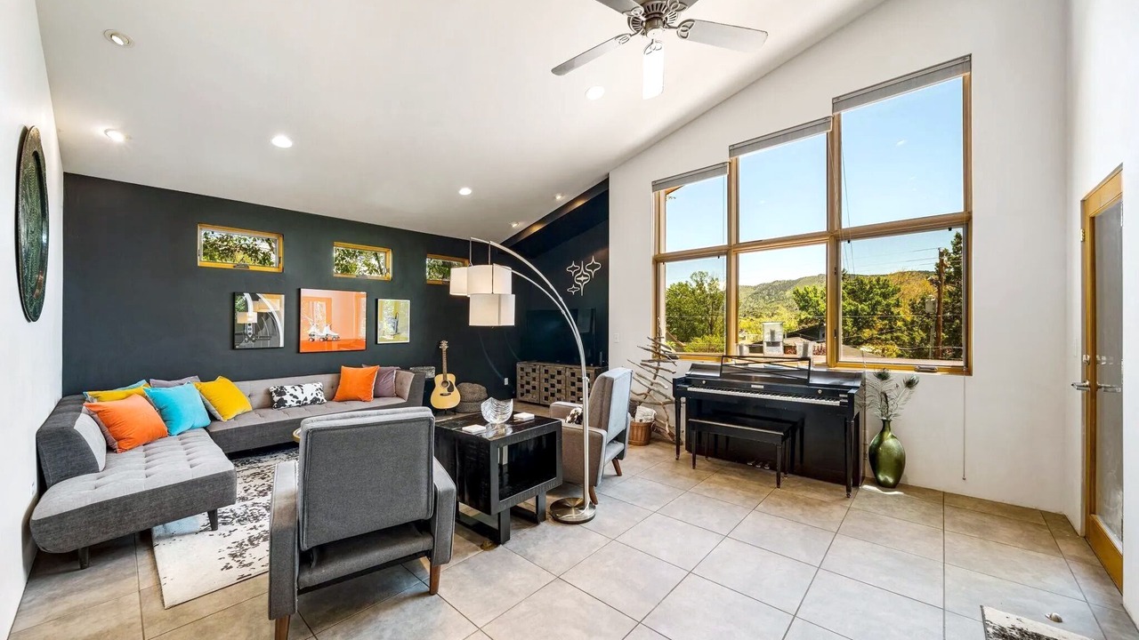 Photo of Livingroom in Durango