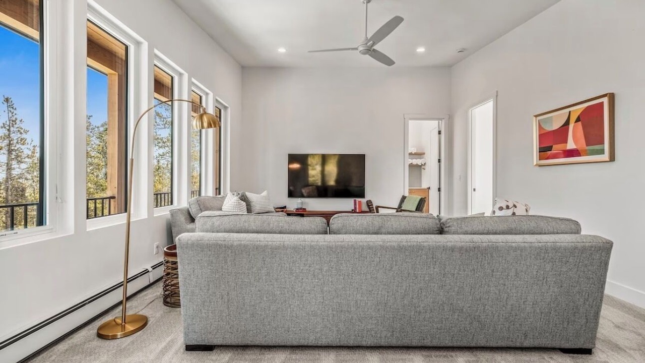 Photo of Livingroom in Valley of the Sun