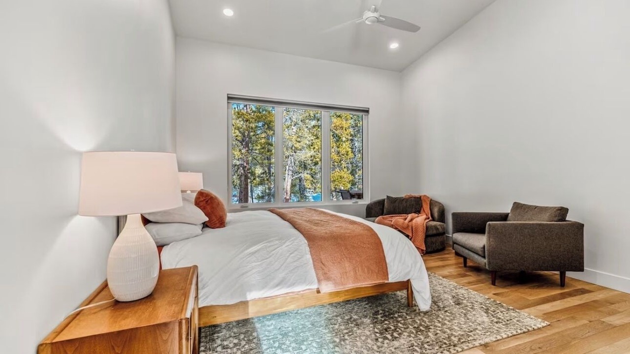 Photo of Bedroom in Valley of the Sun
