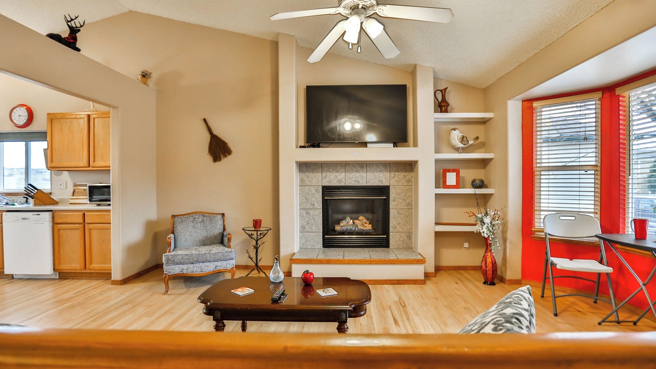 Photo of Livingroom in Northeast Colorado Springs