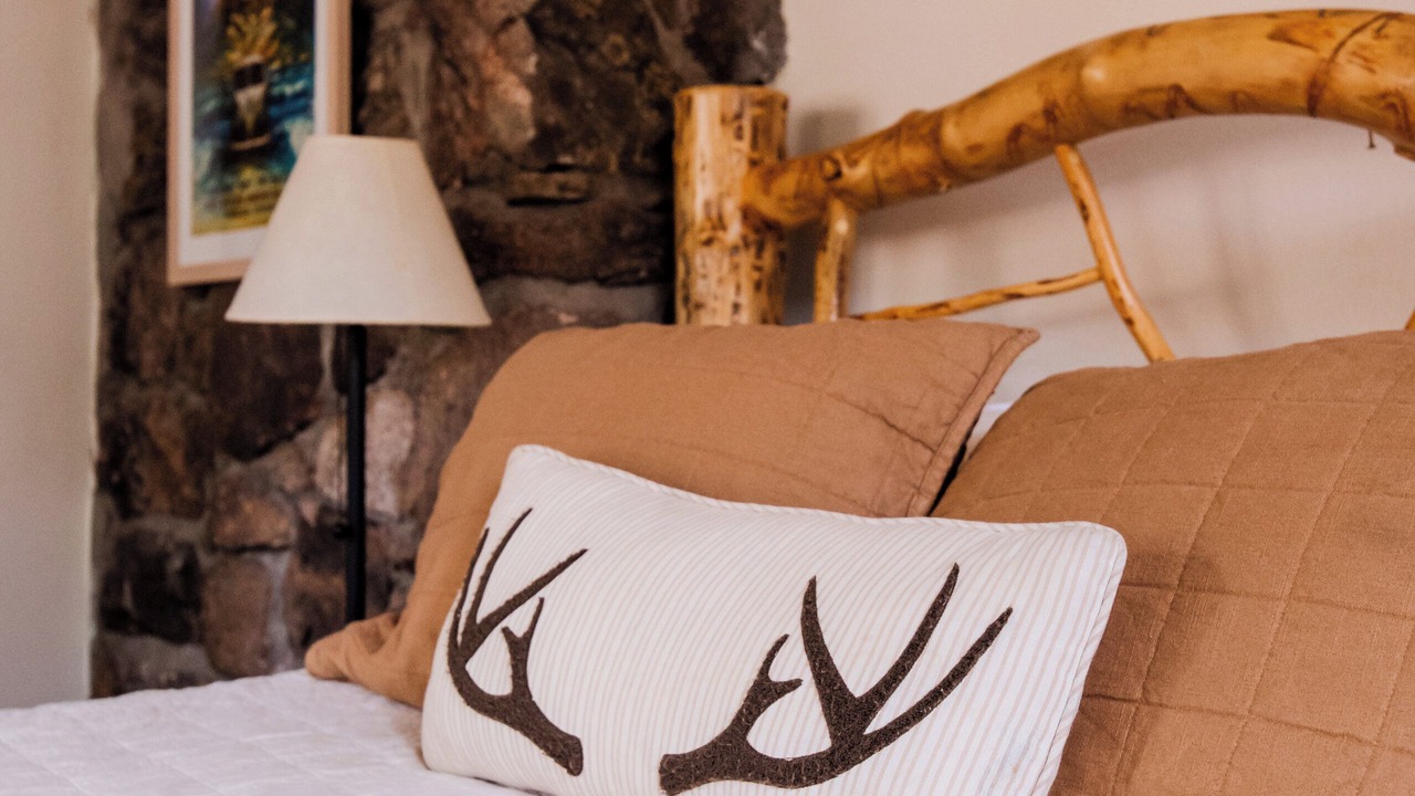 Photo of Bedroom in Pine