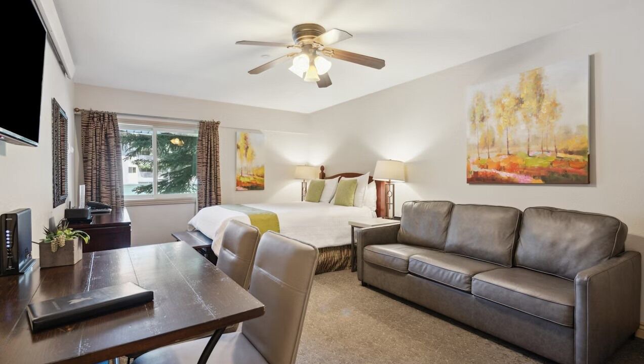 Photo of Bedroom in Avon