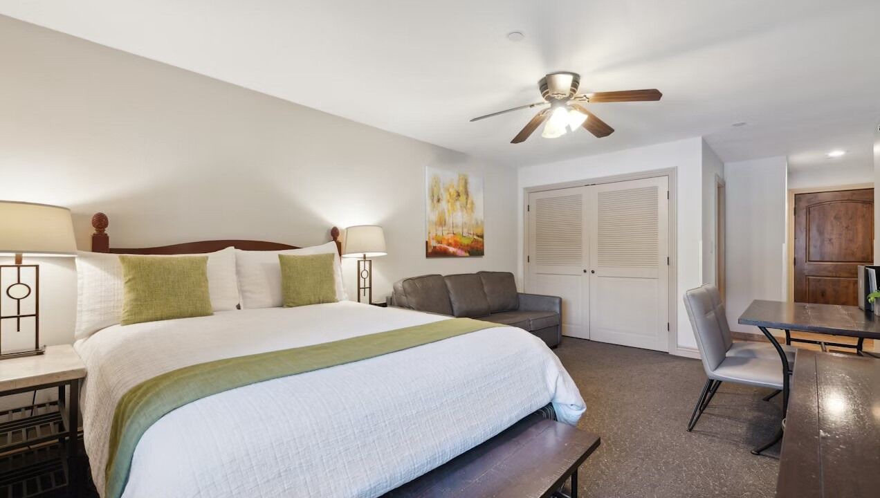 Photo of Bedroom in Avon