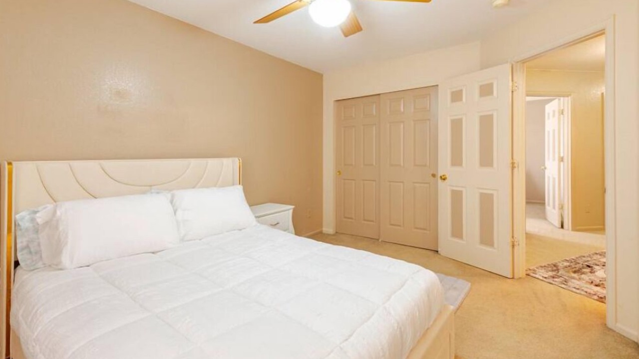 Photo of Bedroom in Green Valley Ranch