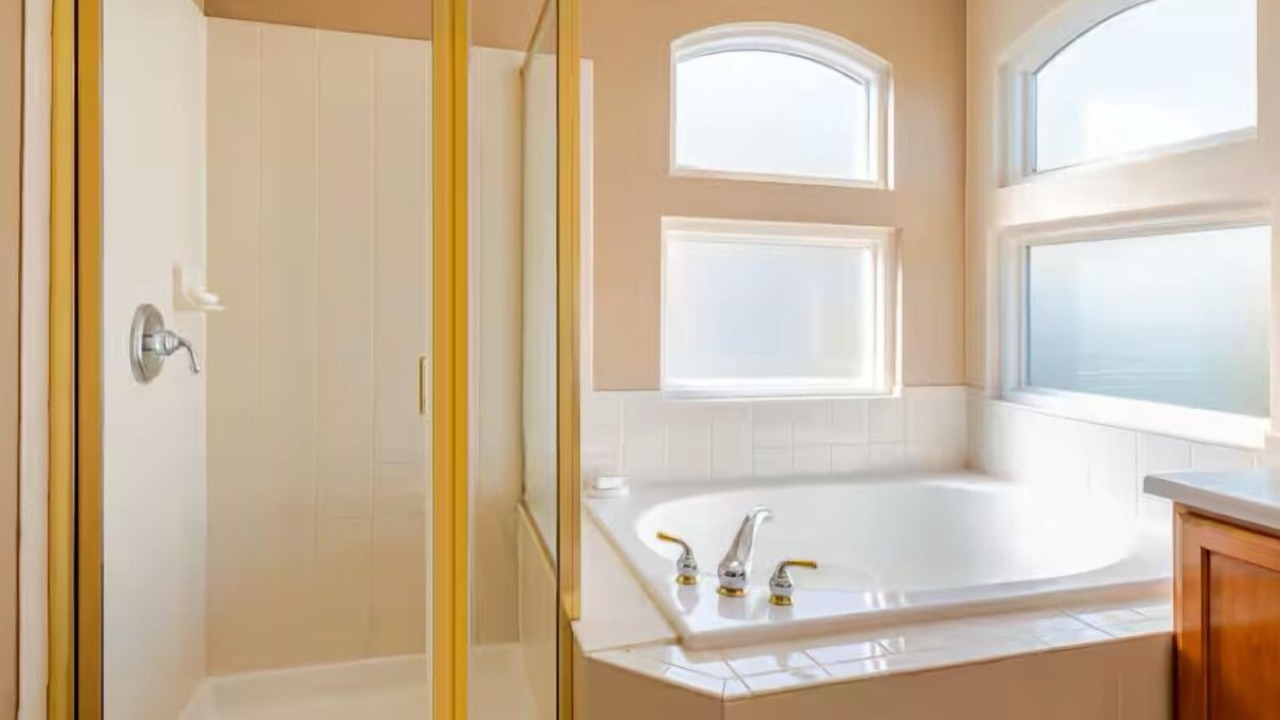 Photo of Bathroom in Green Valley Ranch