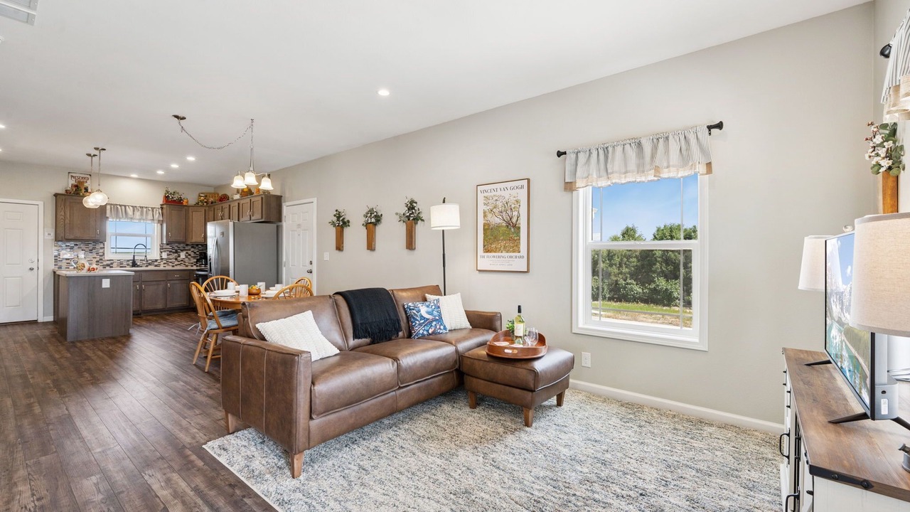 Photo of Livingroom in Loveland