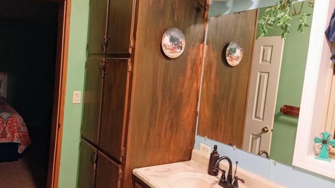 Photo of Bathroom in Peyton
