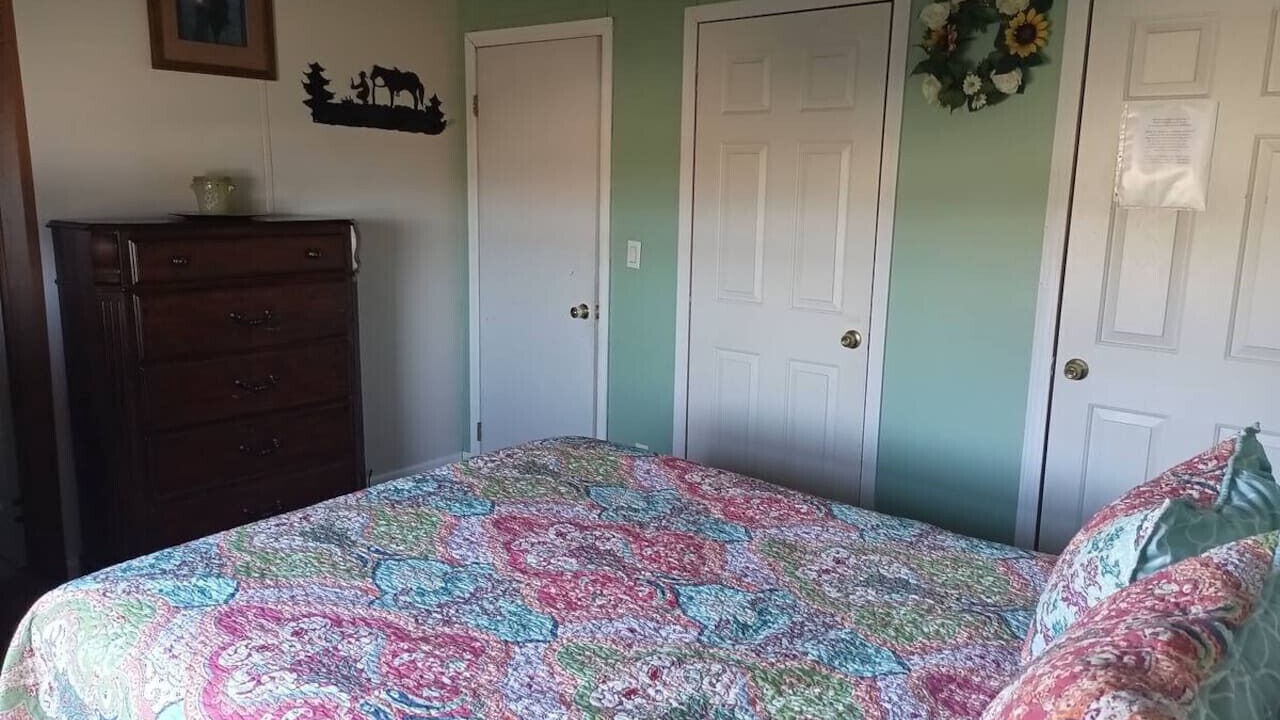 Photo of Bedroom in Peyton
