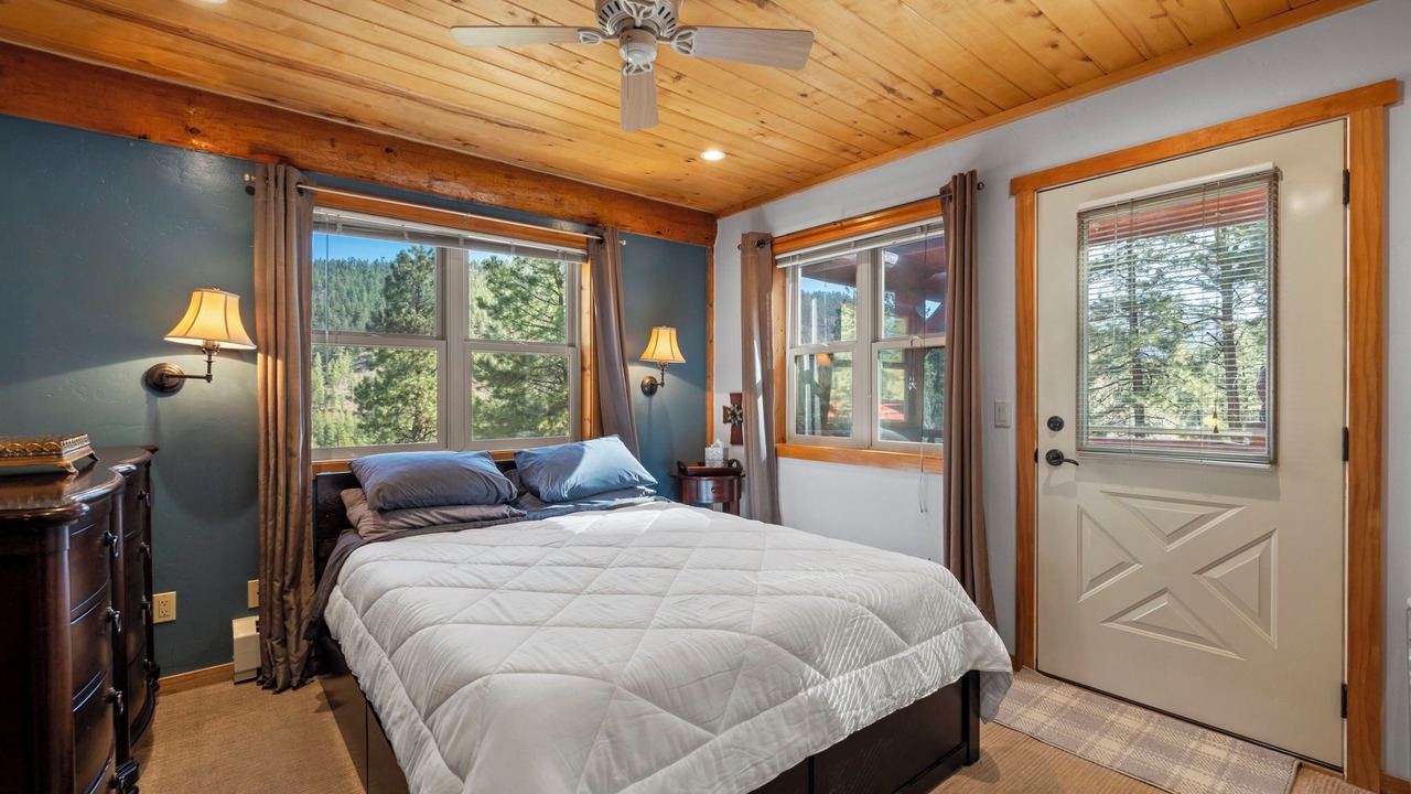 Photo of Bedroom in Bayfield