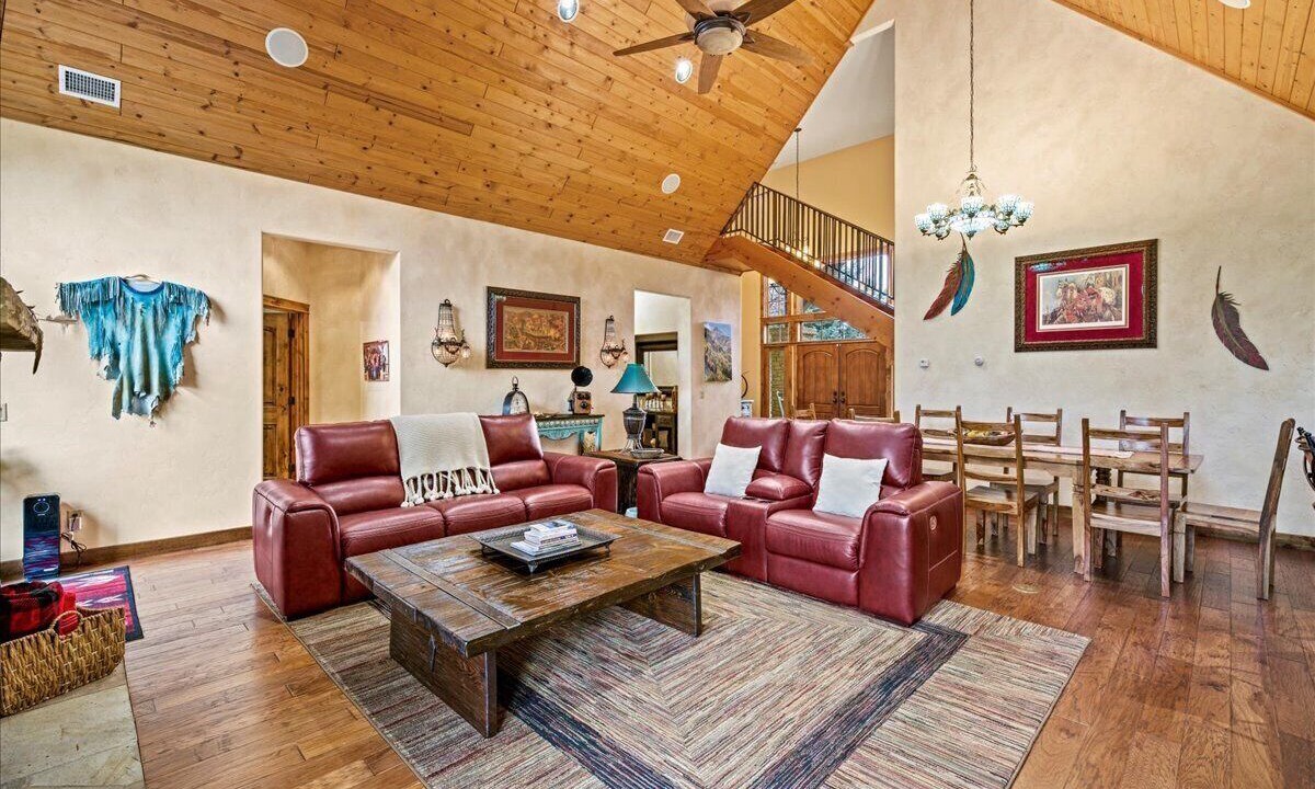 Photo of Livingroom in Ridgway