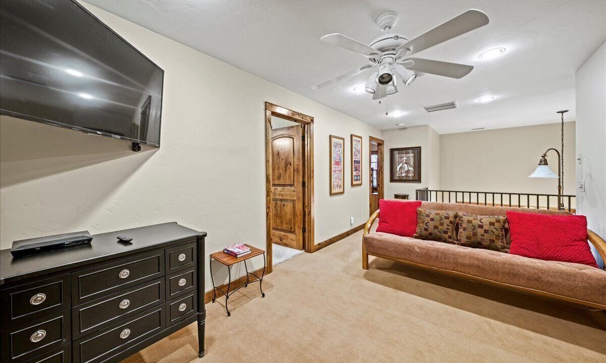 Photo of Livingroom in Ridgway