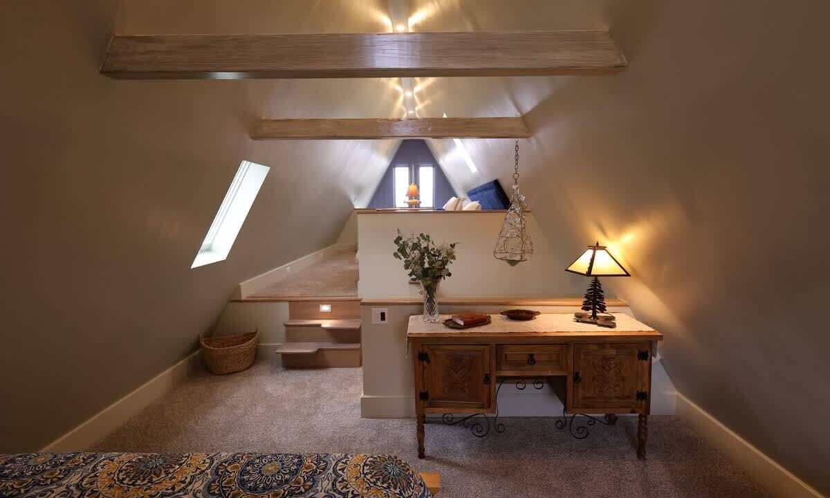 Photo of Bedroom in Missouri Heights