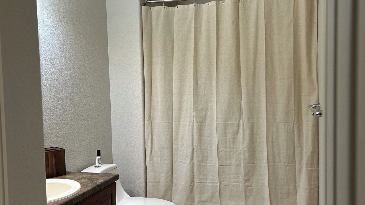 Photo of Bathroom in Peyton