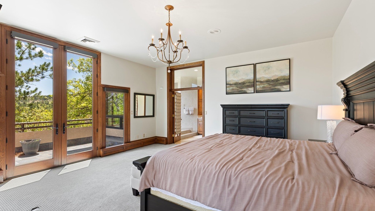 Photo of Bedroom in Broadmoor