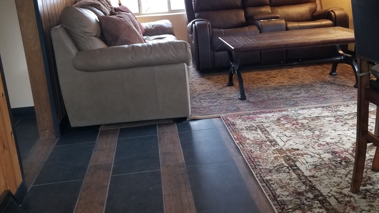 Photo of Livingroom in Cheyenne Canyon