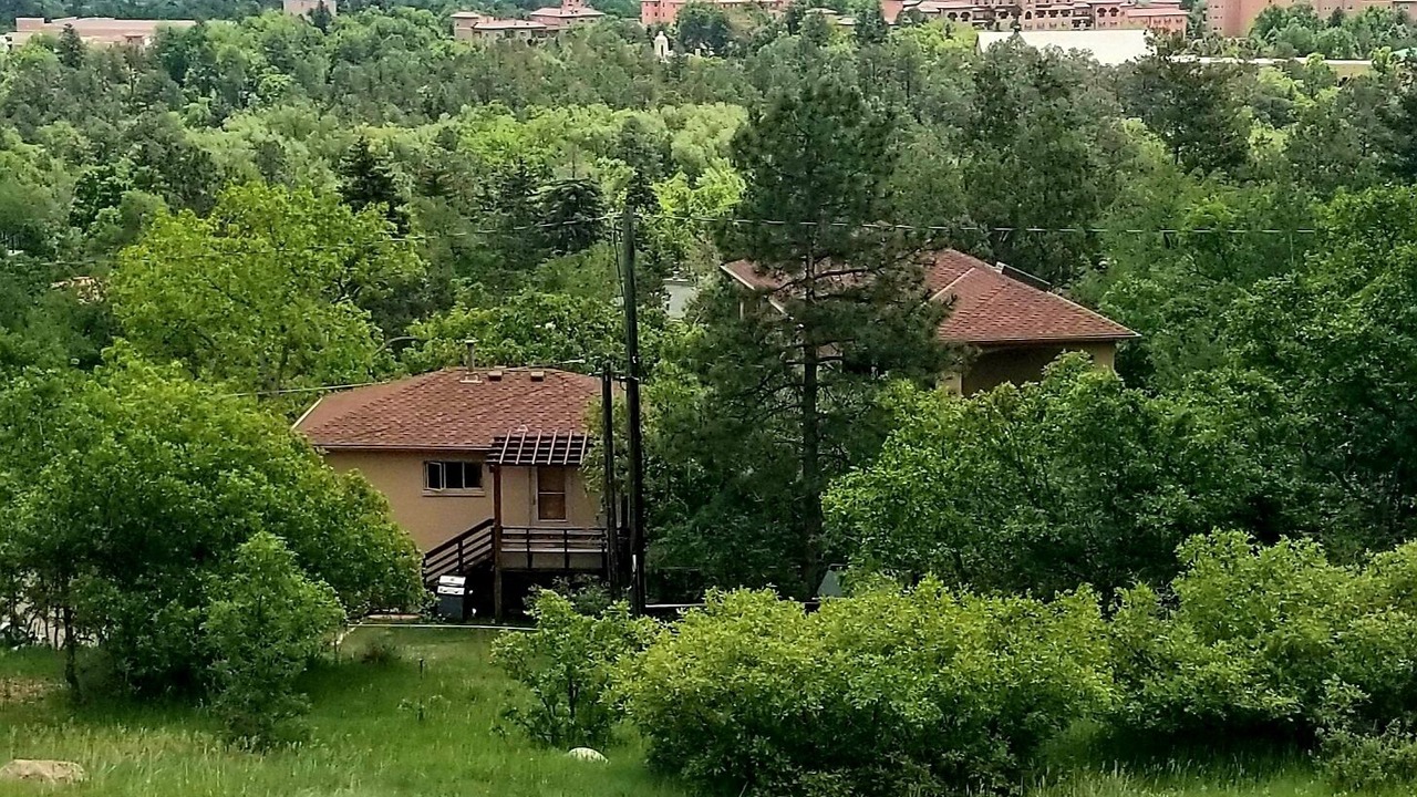 Photo of Others in Cheyenne Canyon