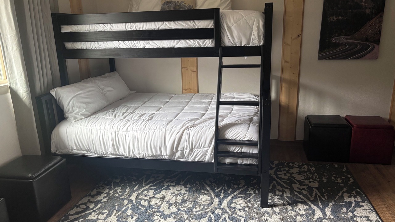 Photo of Bedroom in Cascade-Chipita Park