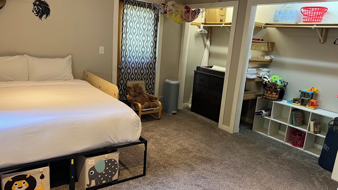 Photo of Bedroom in Glenwood Springs