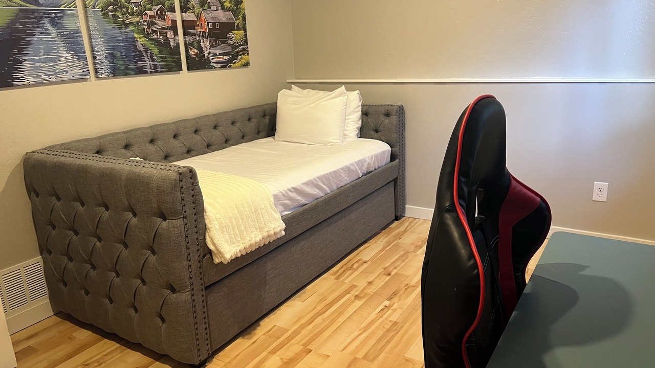 Photo of Bedroom in Glenwood Springs