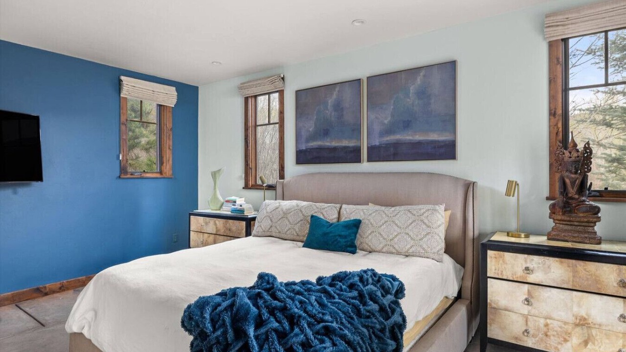 Photo of Bedroom in Carbondale