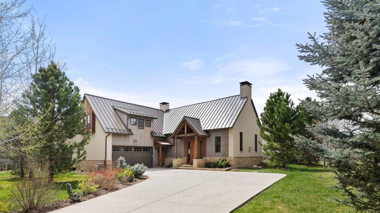 Photo of Outdoor in Carbondale