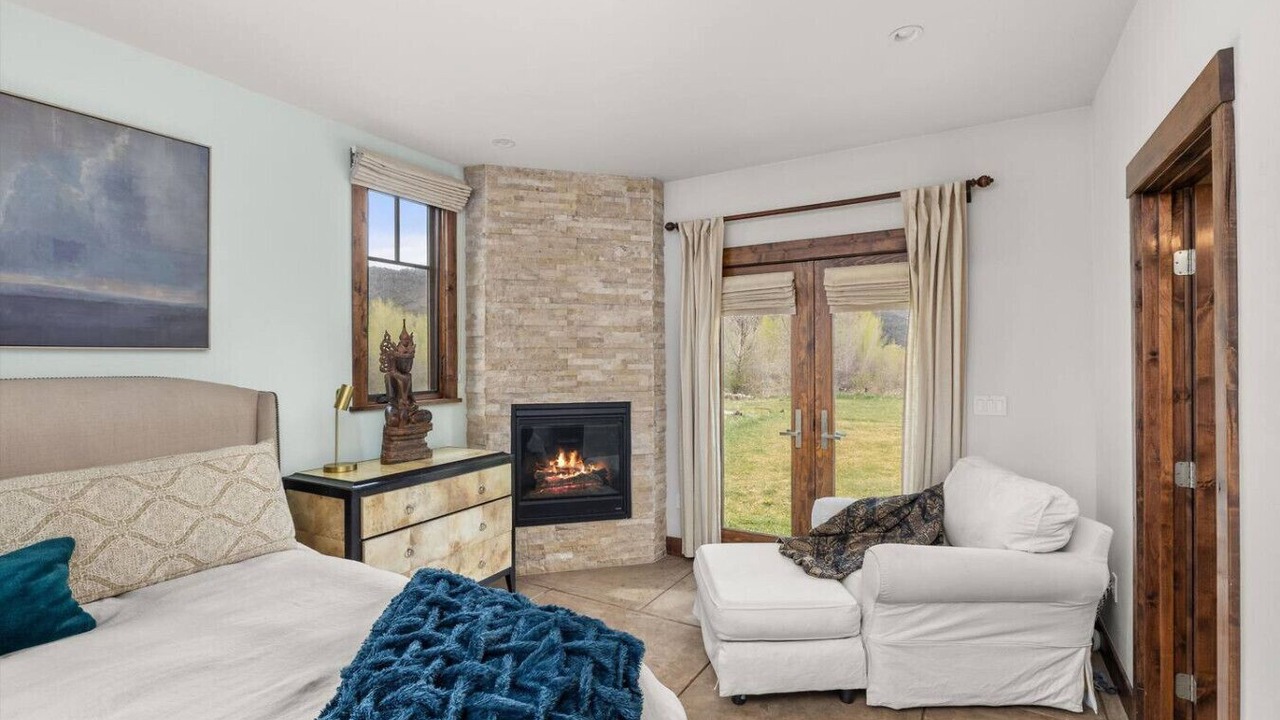 Photo of Bedroom in Carbondale