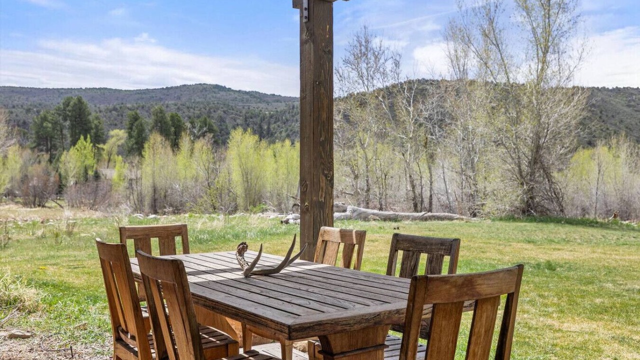 Photo of Outdoor in Carbondale