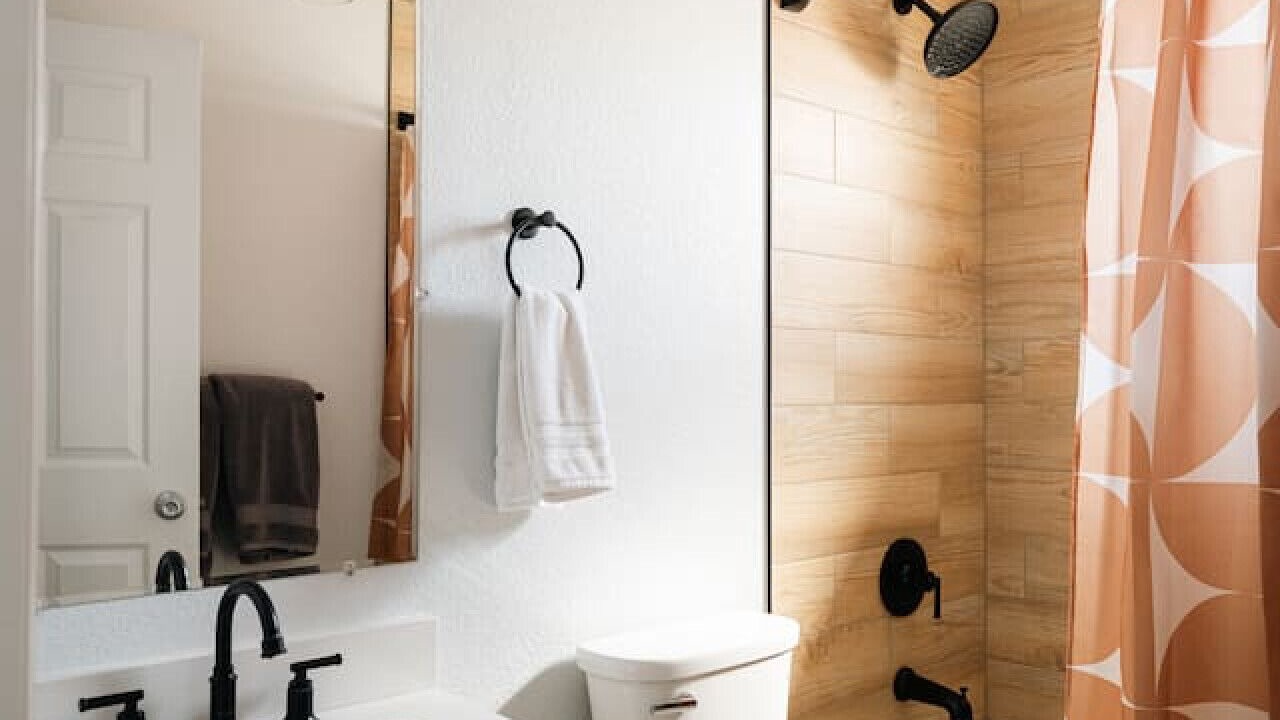 Photo of Bathroom in Barths