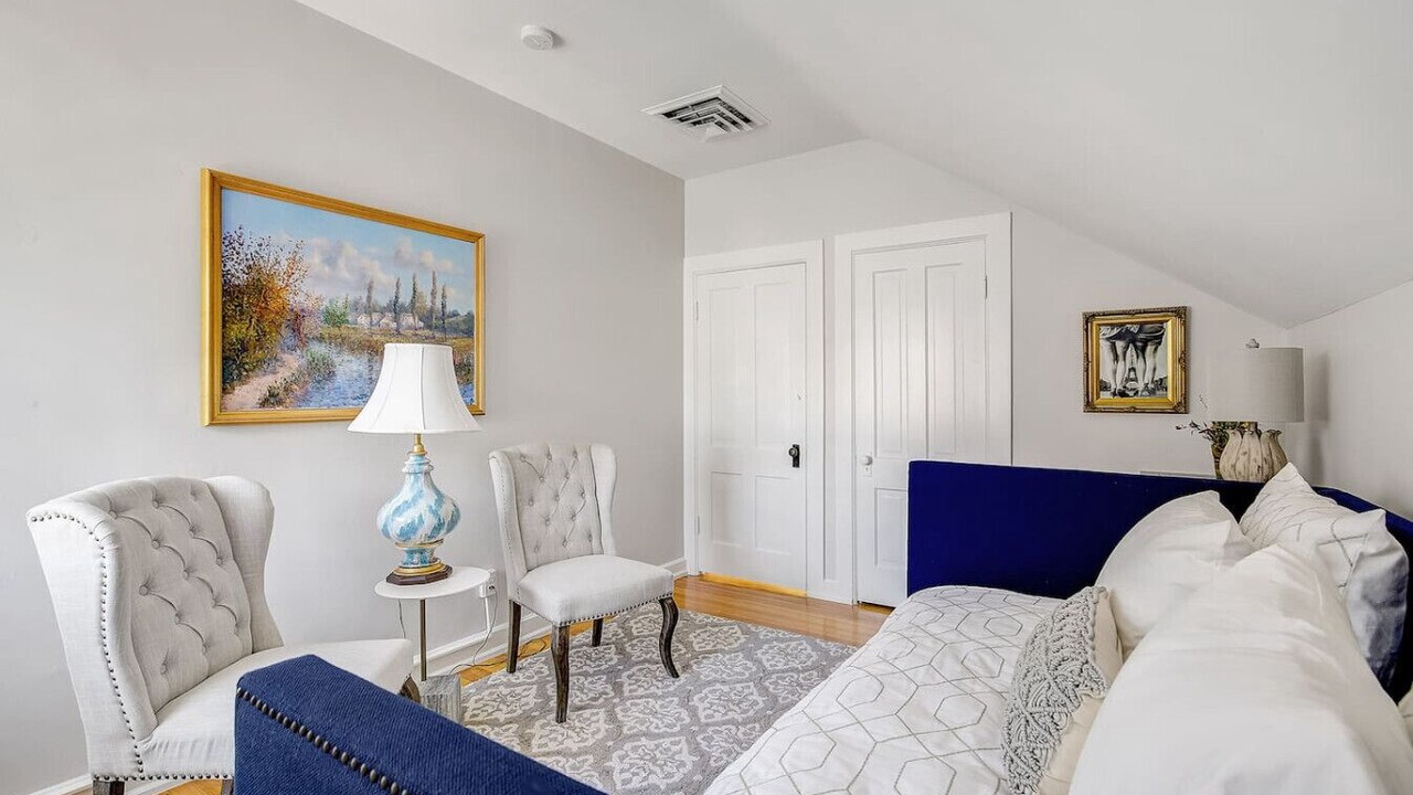Photo of Bedroom in Capitol Hill