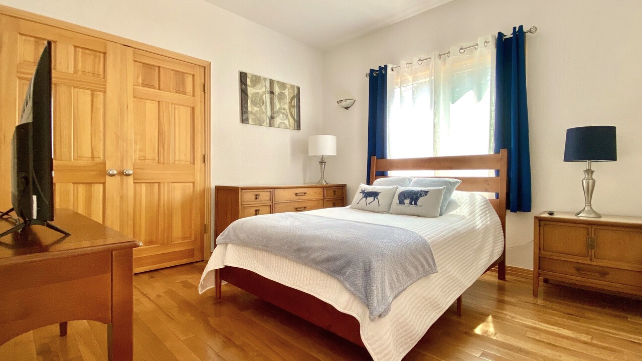 Photo of Bedroom in Evergreen
