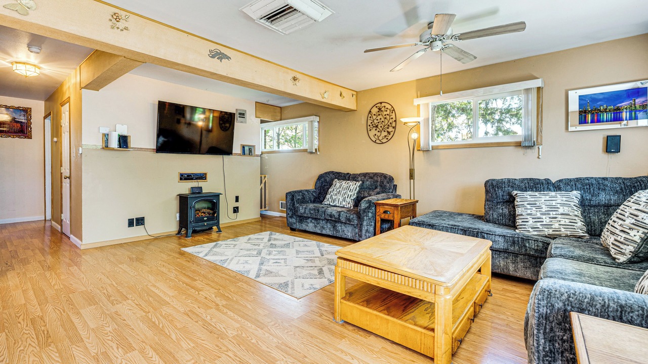 Photo of Livingroom in Northglenn