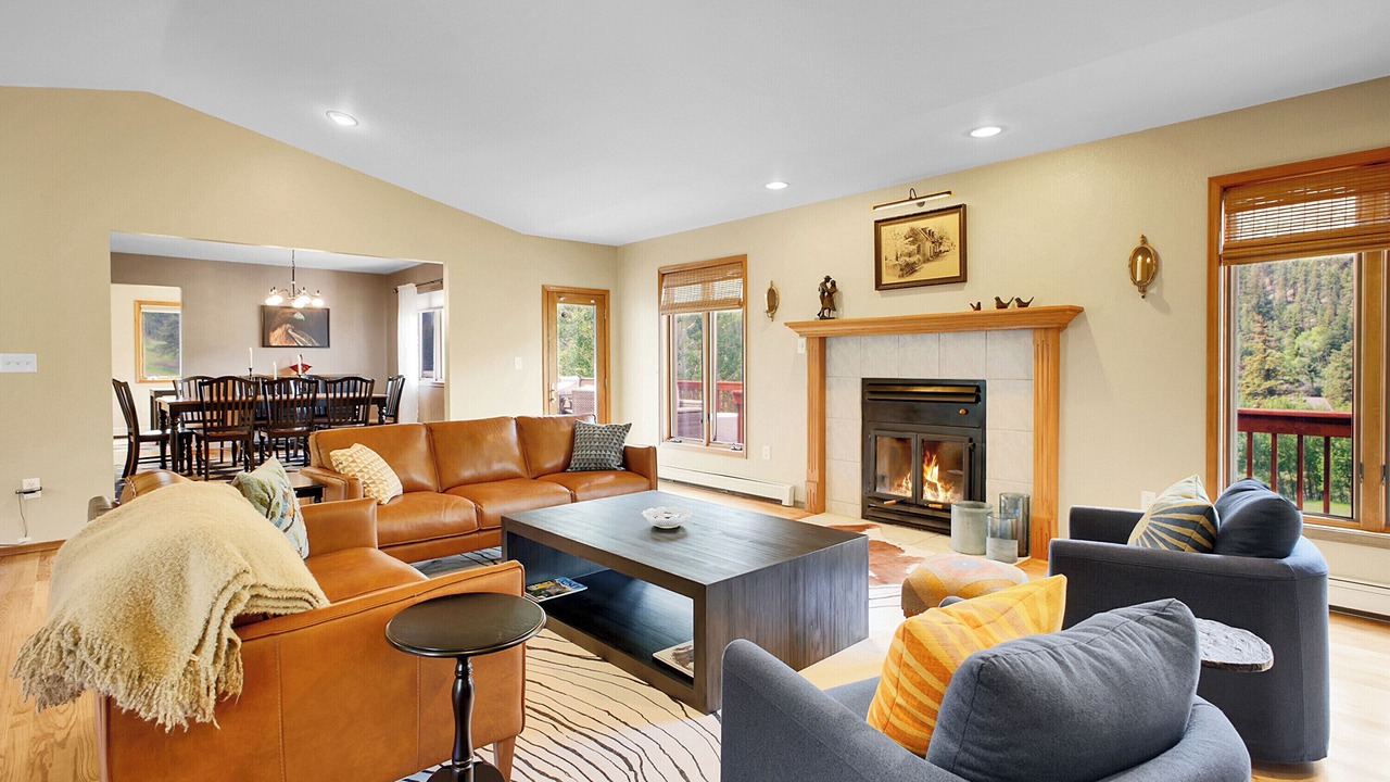 Photo of Livingroom in Shawnee