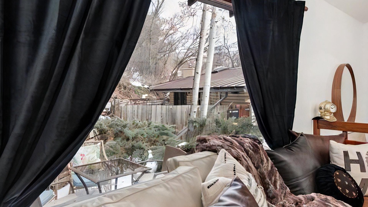 Photo of Livingroom in Glenwood Springs