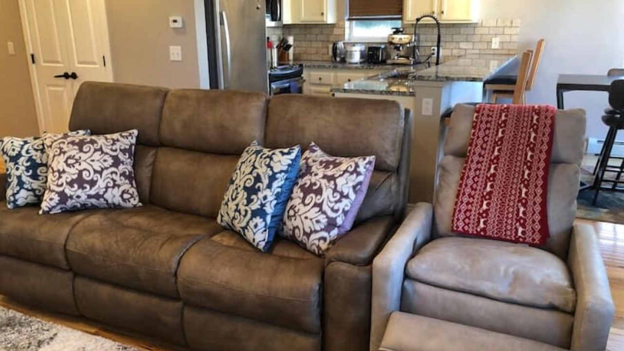 Photo of Livingroom in Eagle