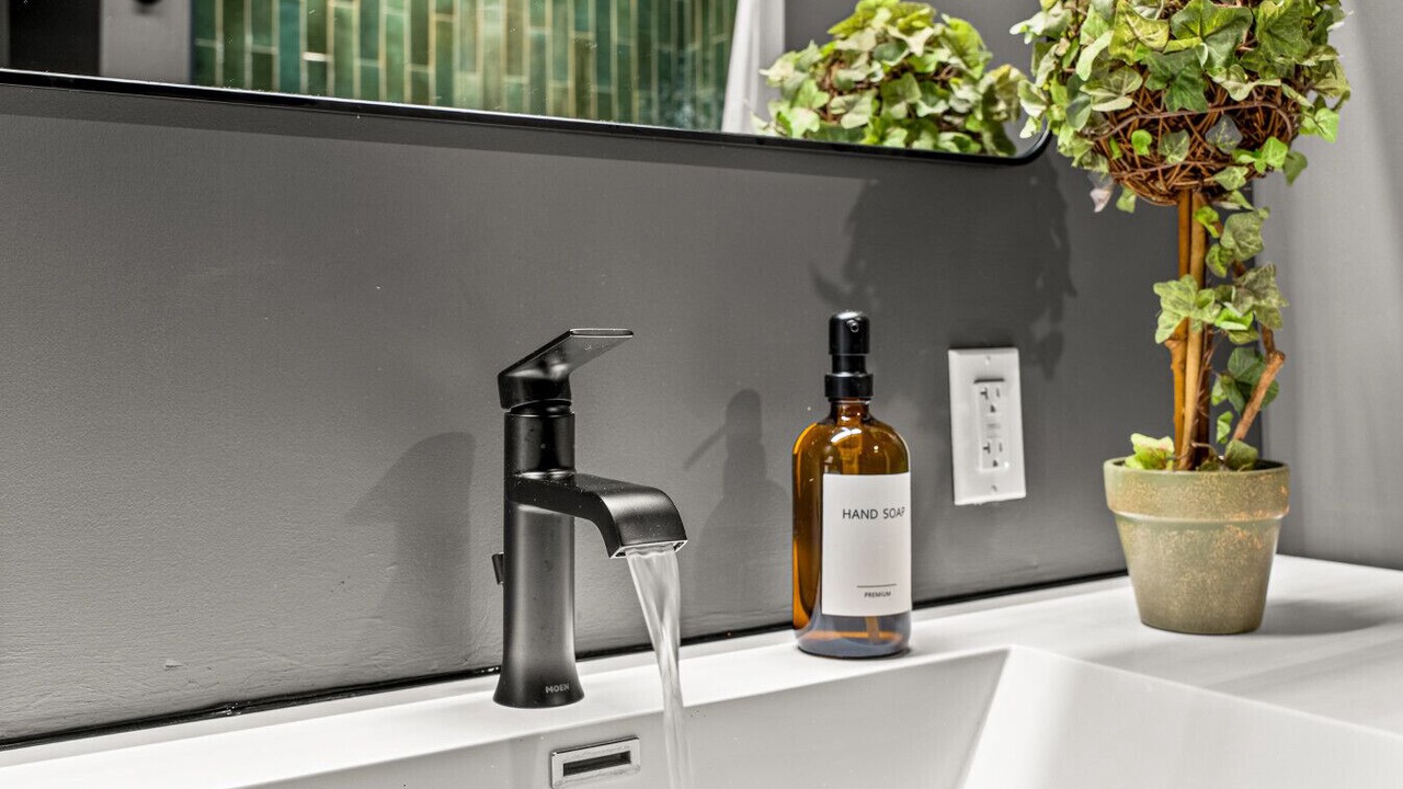 Photo of Bathroom in Scenic Heights