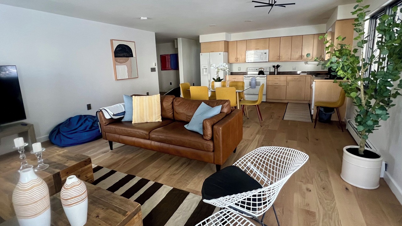 Photo of Livingroom in Highland Meadows