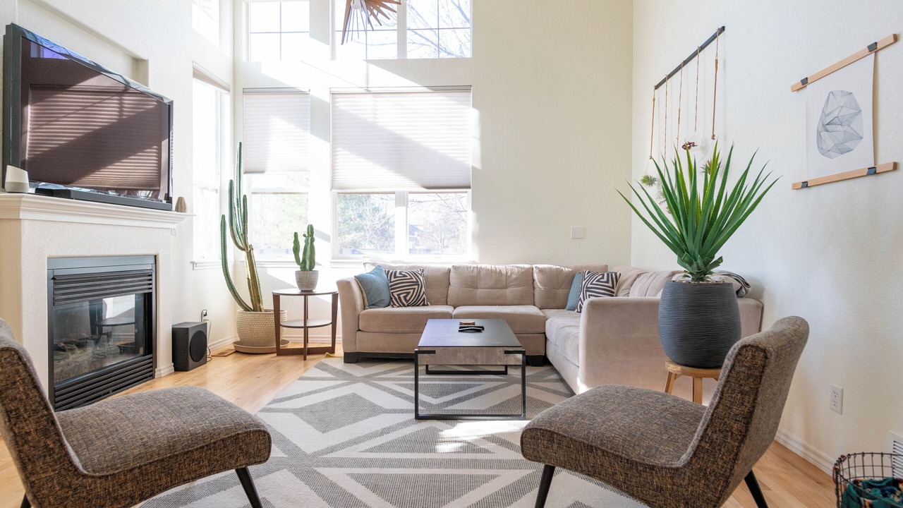 Photo of Livingroom in Longmont