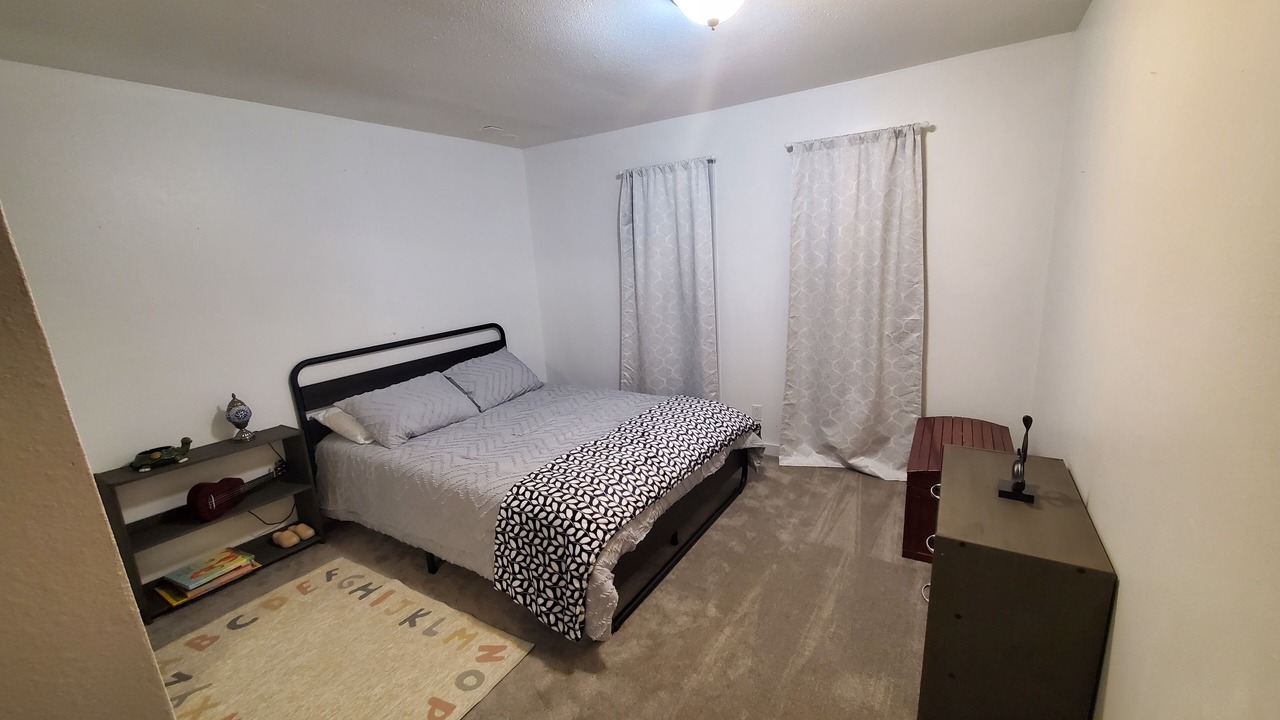 Photo of Bedroom in Barnum West