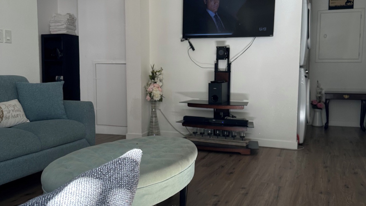 Photo of Livingroom in Aurora
