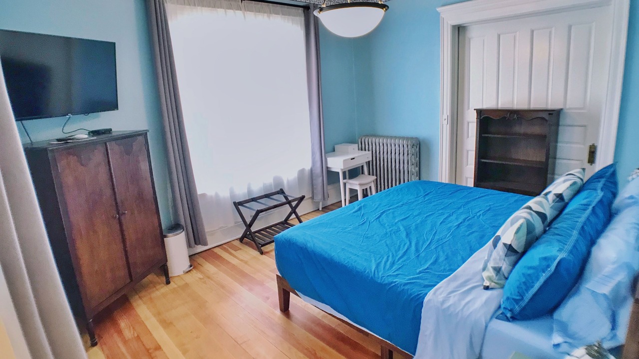 Photo of Bedroom in City Park