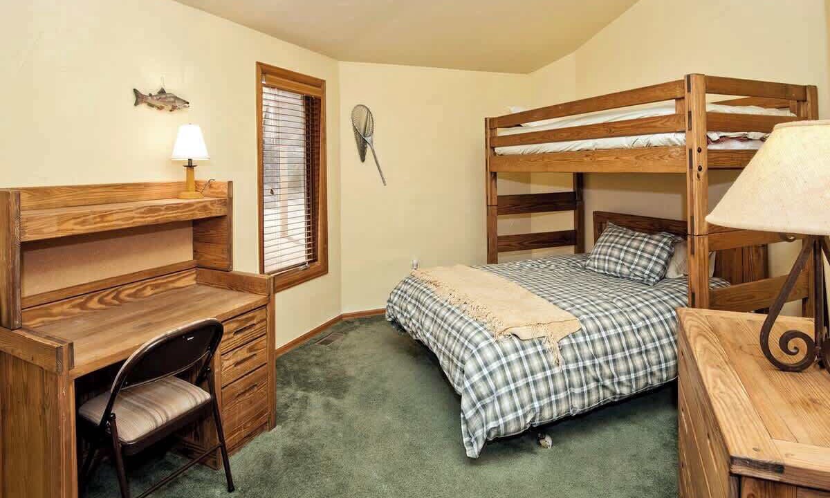 Photo of Others in Highland Meadows