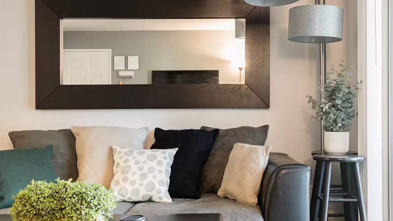Photo of Livingroom in West Westminster