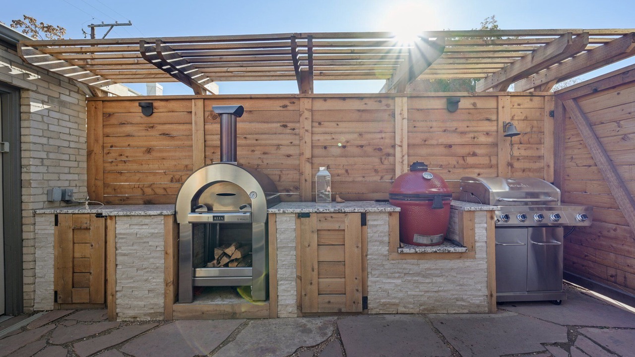 Photo of Patio Balcony in Uptown