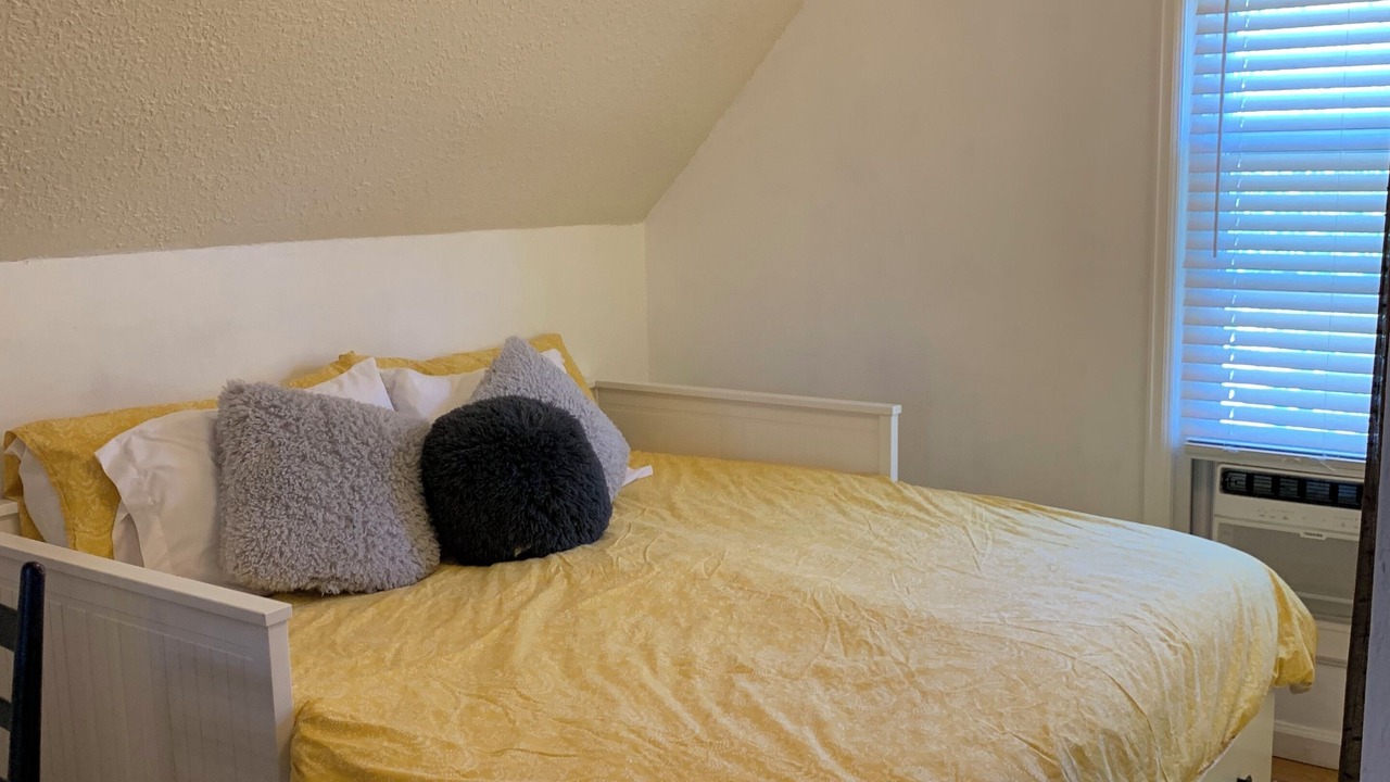 Photo of Bedroom in Southwest Colorado Springs