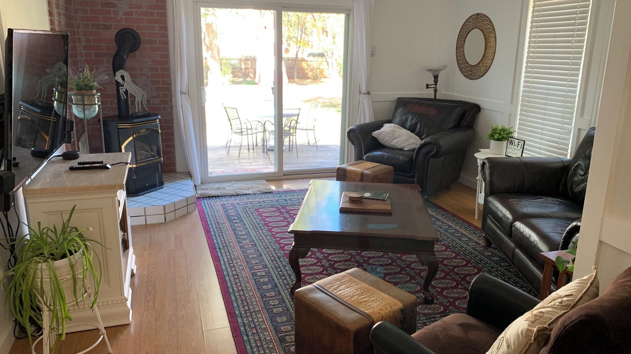 Photo of Livingroom in Southwest Colorado Springs