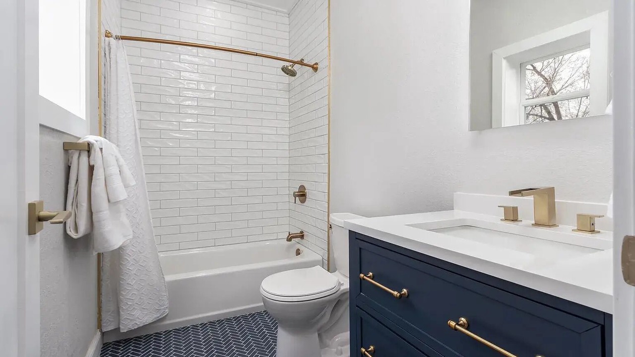 Photo of Bathroom in Pueblo