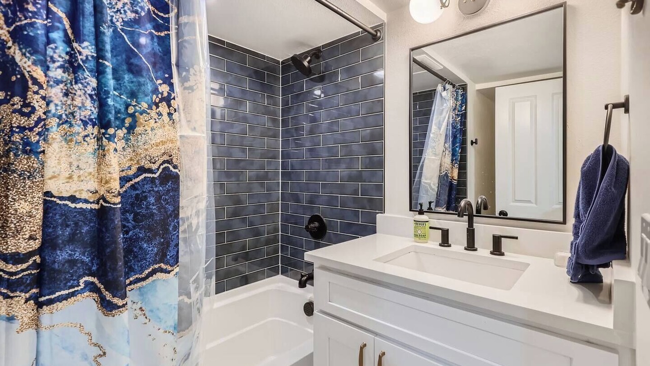 Photo of Bathroom in City Park West